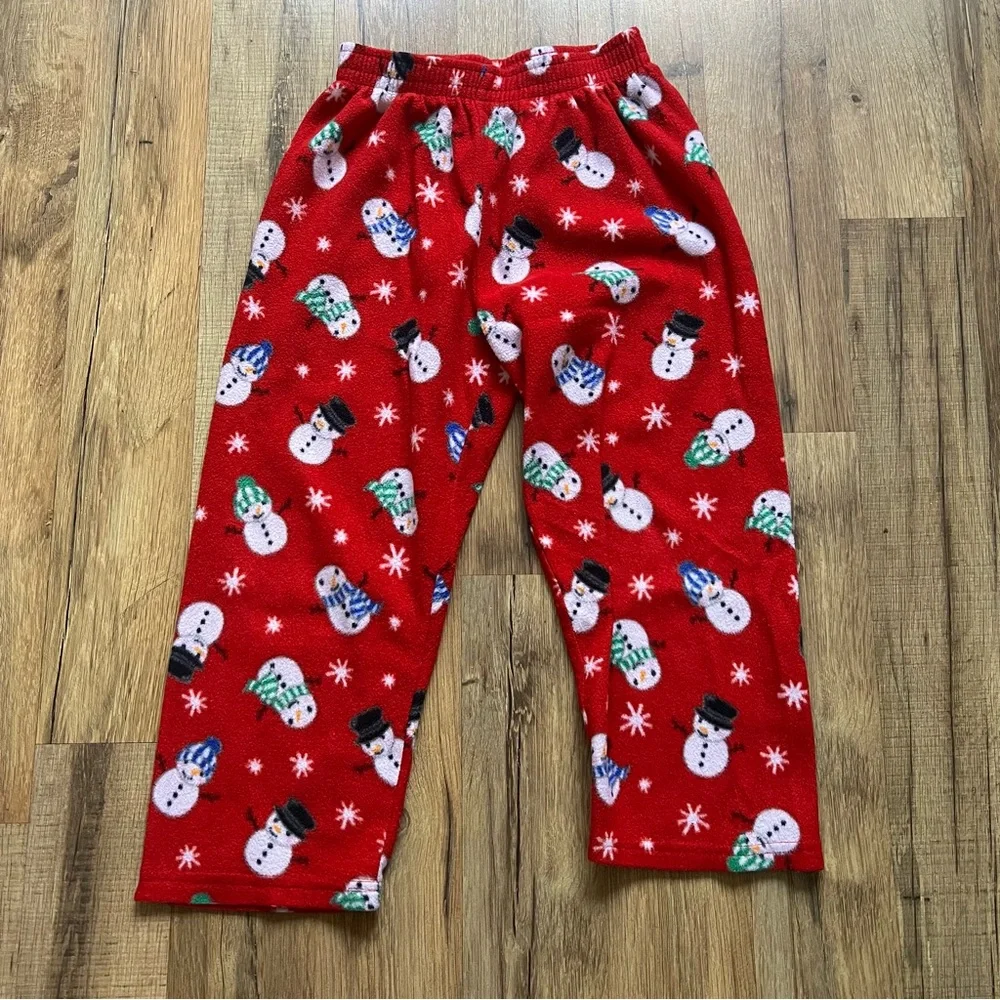 Kids size small red winter pajama set with snowmen